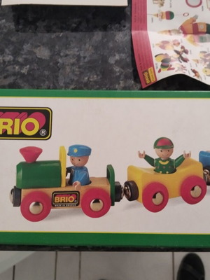 Brio 33409 винтидж дървено влакче като ново с 3 фигури и кутия