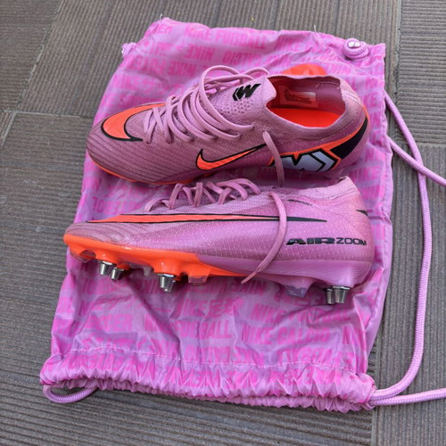 Nike Mercurial Elite football boots size 41, like new, pink and orange