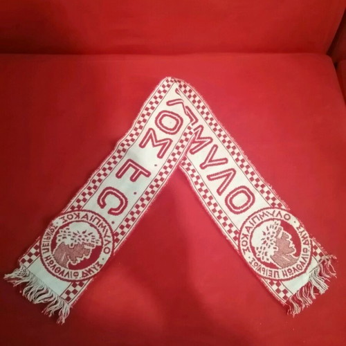 Olympiakos scarf like new