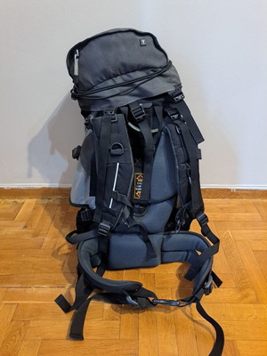 Mountaineering bag 65L new, not used