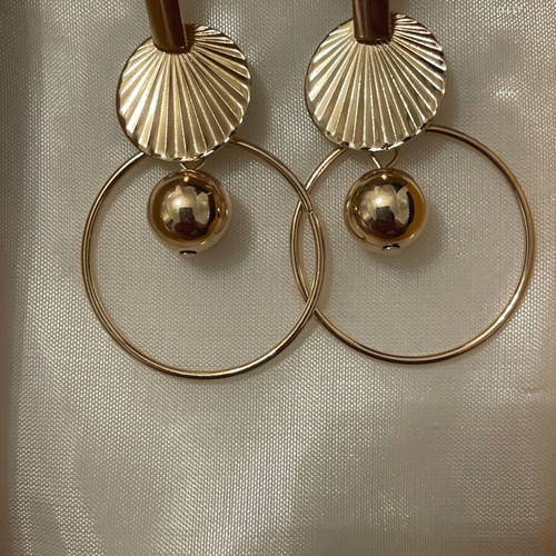 Earrings new gold-colored