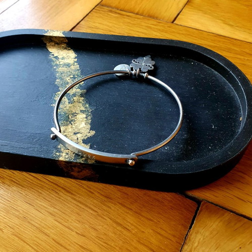 Stainless steel Luck handcuff bracelet new, with crystals