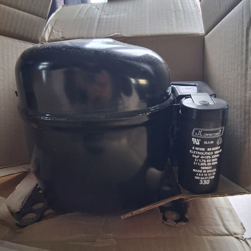 Motor for professional refrigerator new, freon operation
