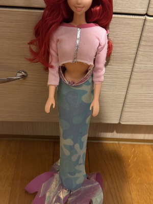 Swimming Ariel doll by Mattel, rare 90s version
