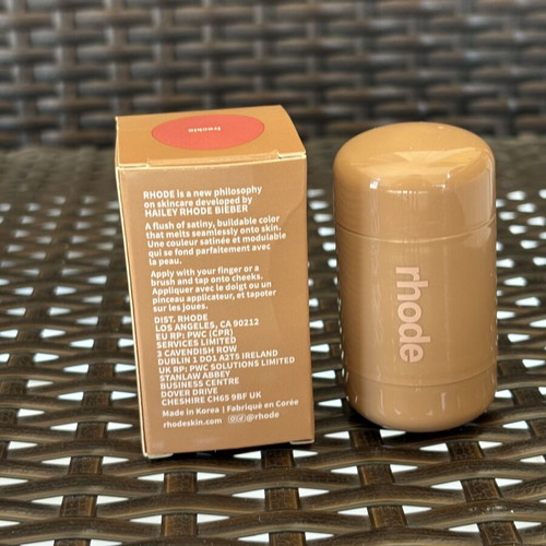 Rhode Pocket Blush Freckle new unused