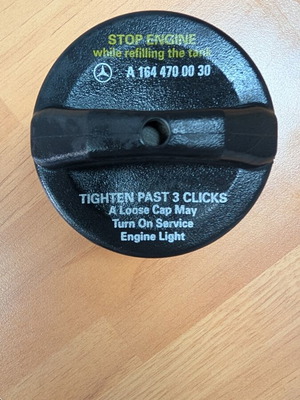 Τάπα βενζίνης Mercedes ML μεταχειρισμένη, OEM A1644700030