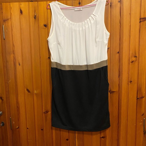 Office dress like new, size L / 40 / 12