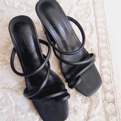 Sandals size 38 new, black synthetic leather