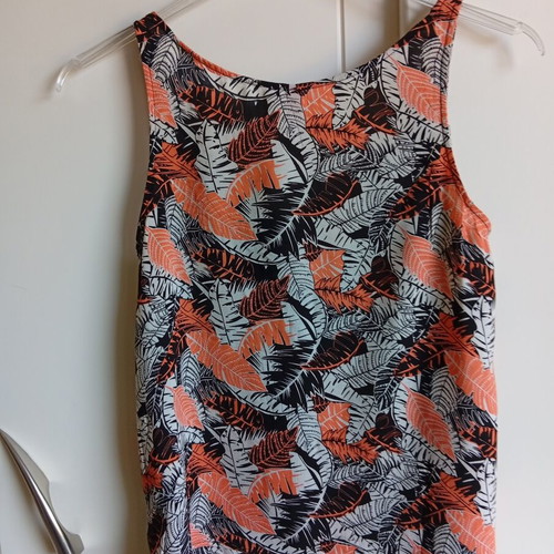 H&M Tropical Patterned Tank Top like new, XS
