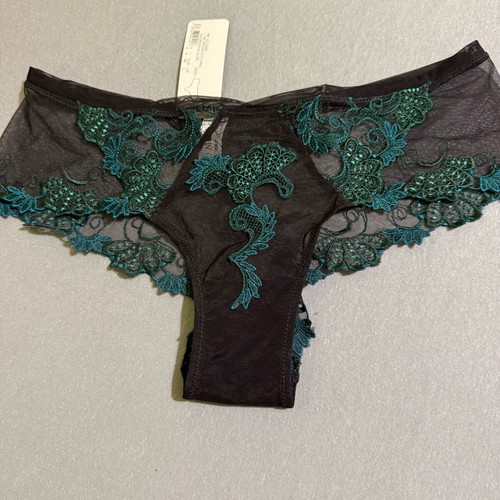 Lise Charmel luxury lingerie new, size L