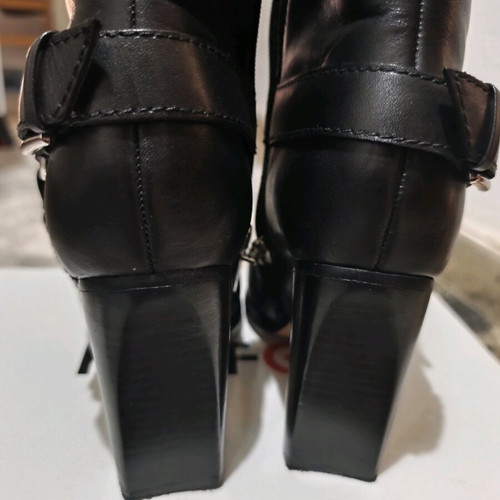 Guess leather ankle boots new black size 38