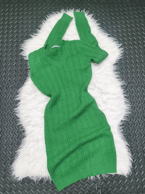Amo&Roma women's knitted mini dress green, like new, size S/M