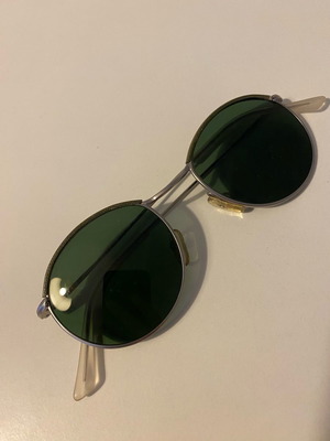 Handmade sunglasses used, size 12.8 cm