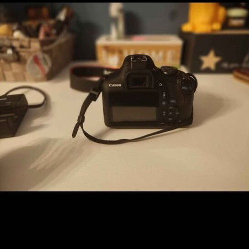 Canon EOS 2000D DSLR camera kit with EF-S 18-55mm lens