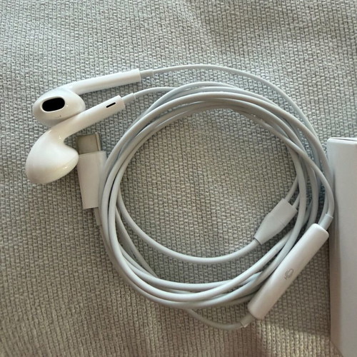 EarPods USB-C like new