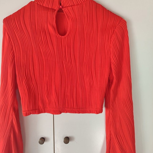 Shein red crop top like new, size M