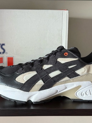 ASICS X REIGNING CHAMP GEL-KAYANO 5 OG μέγεθος 46, 29εκ. σόλα, Νέο με Κουτί