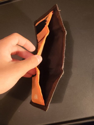 Hemo Checked Wallet like new, black and orange