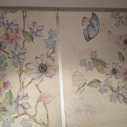 Domus B359 medium shading roller blind for kids room like new