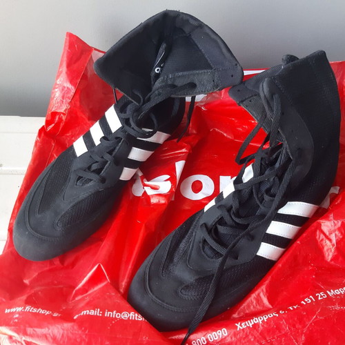 Adidas Box Hog 2.0 boxing shoes slightly used, black