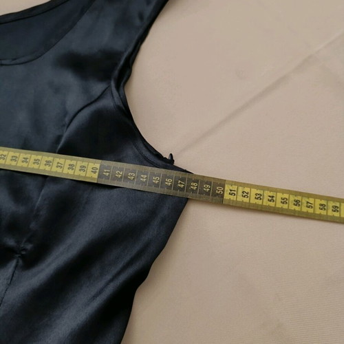 Black satin midi dress like new, size Large