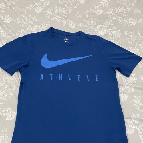 Nike men's T-shirt, blue, size M
