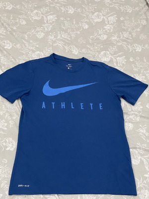 Nike men's T-shirt, blue, size M