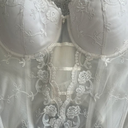 Luna Wedding White Lace Corset Bustier 80C