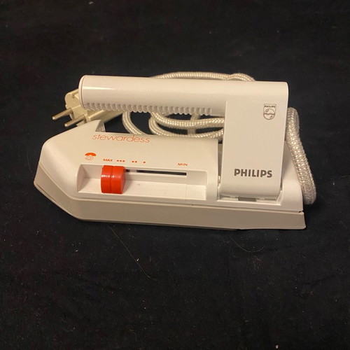 Philips travel iron new with foldable handle