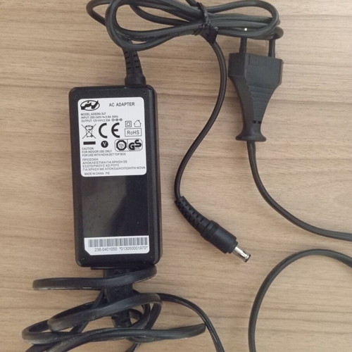 NovaBox AD8260-3LF power supply used 12V 3.33A for decoders