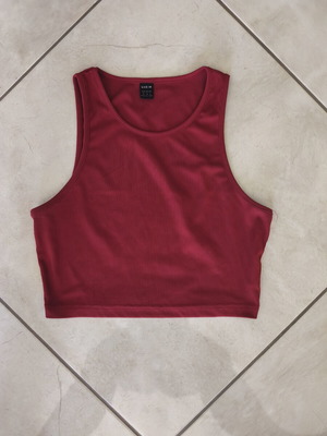 Shein Ribbed Crop Top Burgundy size M like new