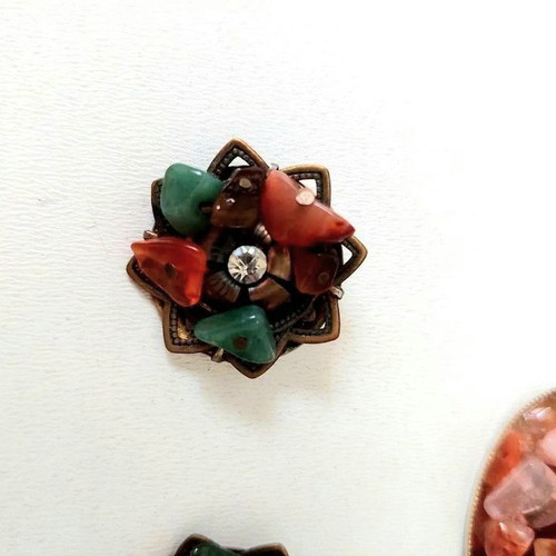 Vintage brooch and earrings set with real stones like new