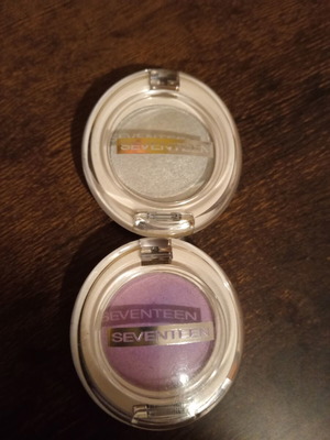 Seventeen Silky Shadow satin 211 και Pearl 416 σκιές ματιών σαν καινούργιες