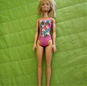 Barbie του 2016 (DWK00)