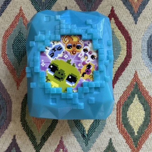 Bitzee Interactive Digital Pet like new