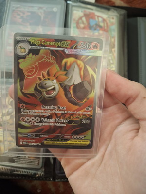 Mega Camerupt ex Pokemon card like new