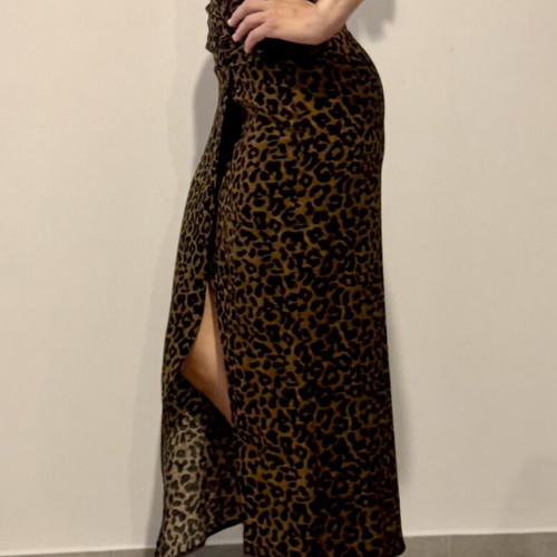 Zara midi skirt animal print size small like new