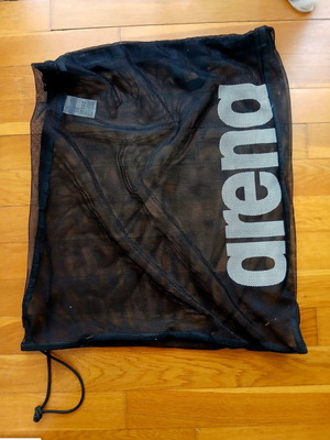 Arena ball storage bag with Lineup pump