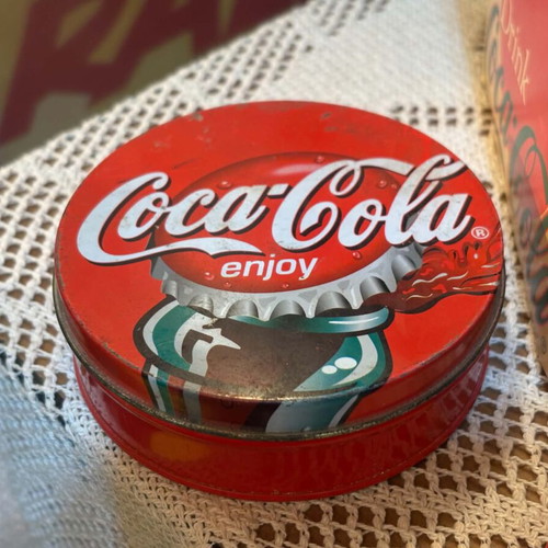Coca Cola 8 glass bottles with 6 coaster set gift