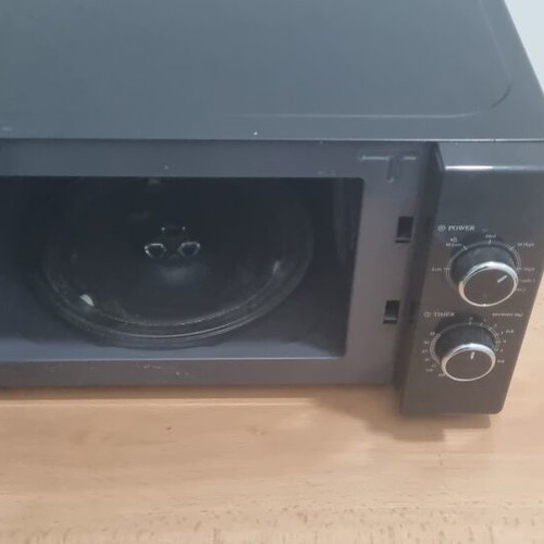 Groovy microwave oven