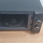 Groovy microwave oven