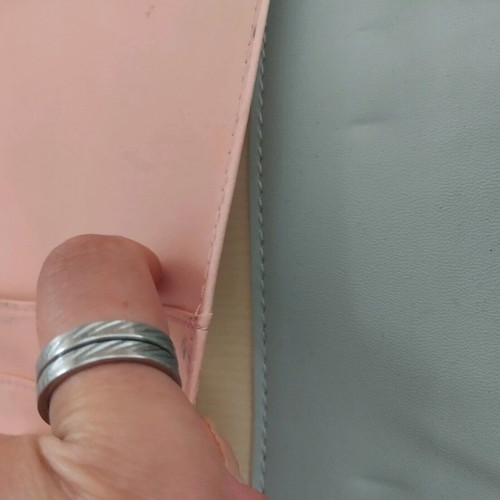 Ring Binder 3cm with Multiple Pockets like new