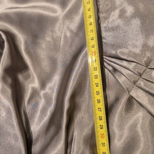 Satin dress like new, size small-medium, ice gray color