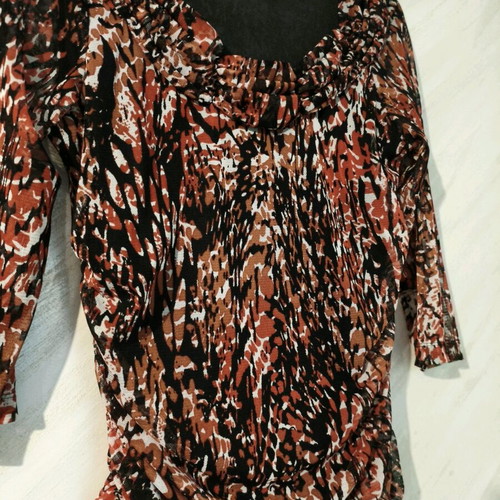 Blouse 3/4 sleeve printed brown black medium like new