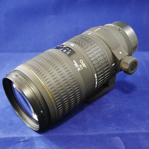 Sigma 70-200mm f/2.8 APO EX DG HSM Nikon F Mount lens