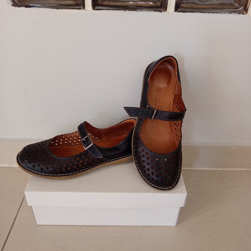 Voi&Noi Anesis Leather Ballerinas Like New, Blue, Size 38