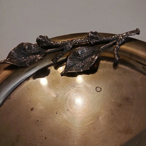 Bronze plate like new, 25cm diameter, 450 gr weight