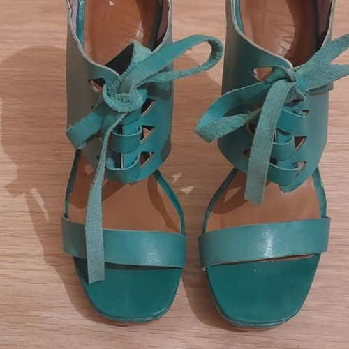 Lily's Cleet leather women's sandals used, turquoise, size 37