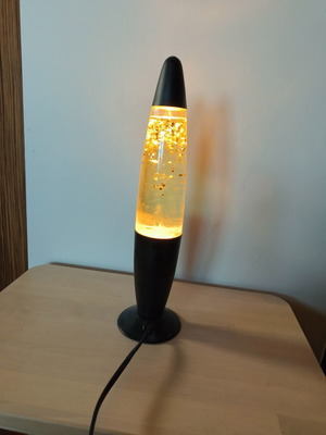 Lava lamp like new, base needs tightening
