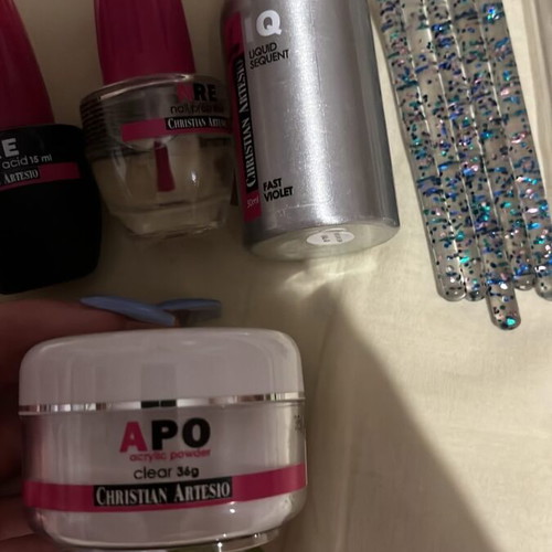 Nail equipment like new